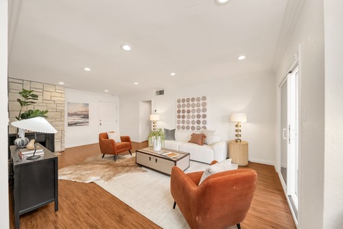 Zoe Coffee Table Storage Trunk With Wine Rack- FOX9515D-Living Room