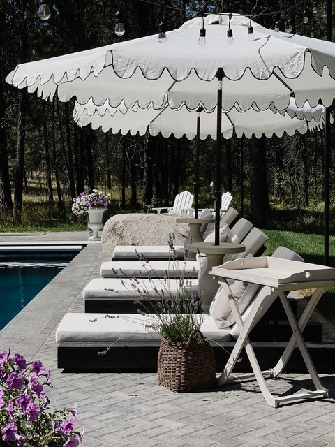 Venice 11 Ft Round Crank Umbrella- PAT8110E-Outdoor