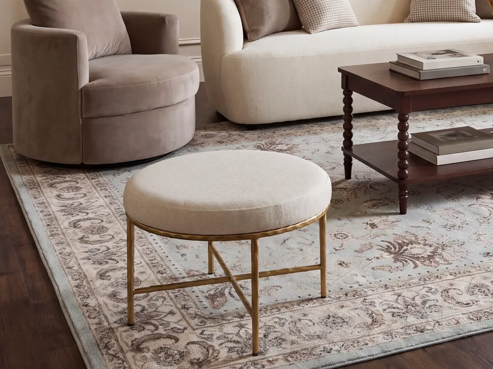 Benches & Ottomans